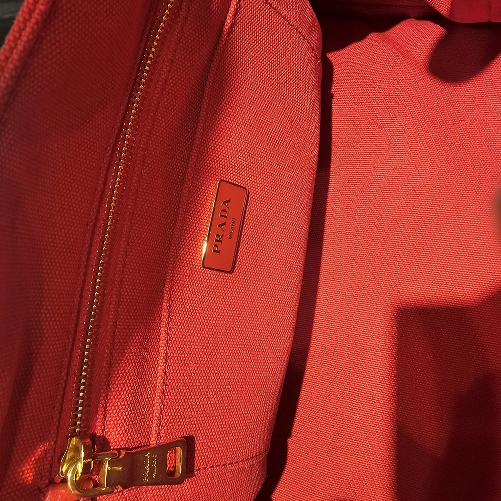 Prada Canapered canvas tote red - Picture 2 of 2